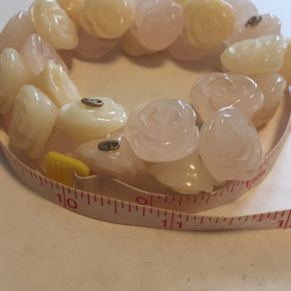 Chanel Stretch Bracelet Pink and White - Picture 8 of 13